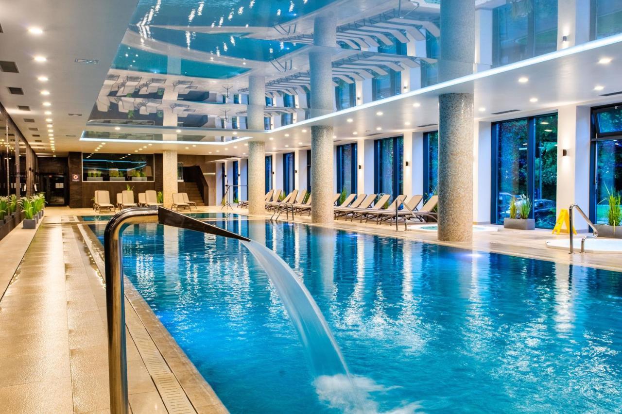 Nadmorskie Tarasy Pink&Blue Z Prywatnym Tarasem Basen Kryty&Zewnetrzny Infinity Silownia Sala Zabaw Kołobrzeg Exterior foto